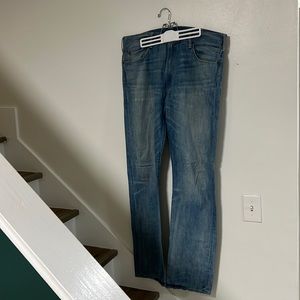 Men’s Ralph Lauren jeans. Excellent condition. Waist 38 Length 36 tall.